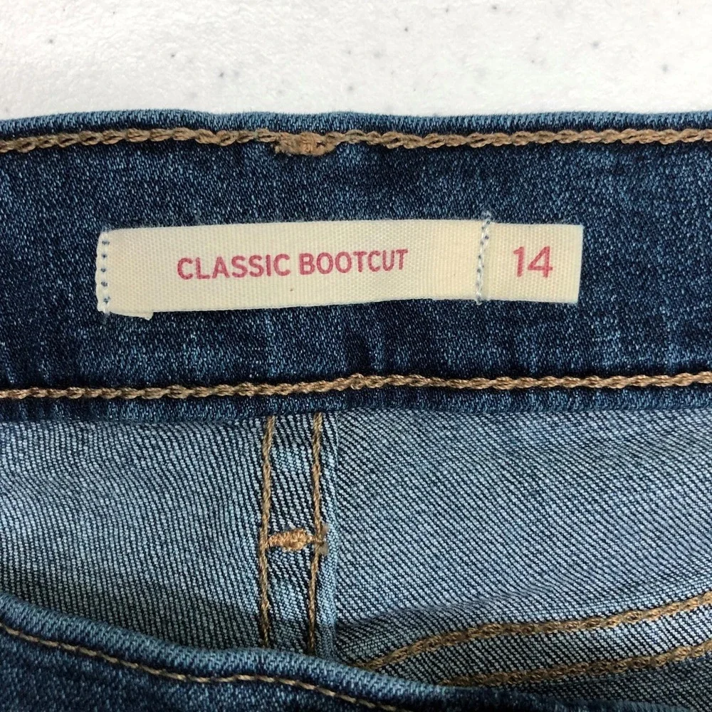 Levis Classic Bootcut Jeans Womens 14M 32x32 Blue Stretch Denim Mid Rise Casual - Picture 3 of 15